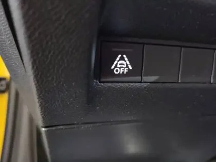 Photo 29 Peugeot 208  PureTech 100 S&S BVM6