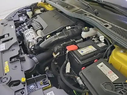 Photo 14 Peugeot 208  PureTech 100 S&S BVM6