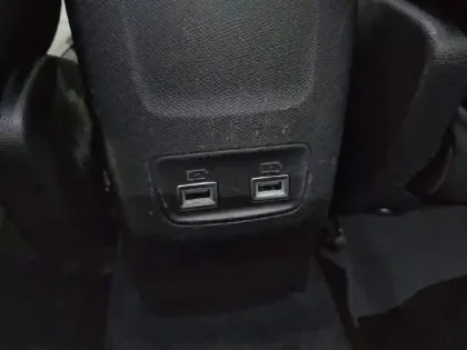 Photo 18 Peugeot 208  PureTech 100 S&S BVM6