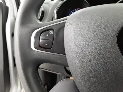 Photo 21 Renault Clio  TCe 90 - 19