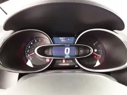 Photo 9 Renault Clio  TCe 90 - 19