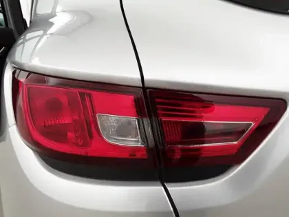 Photo 16 Renault Clio  TCe 90 - 19