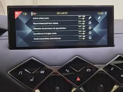 Photo 42 DS DS 3 DS3 Crossback PureTech 155 EAT8