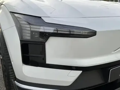 Photo 50 Volvo Ex30  Single Extended Range 272 ch 1EDT