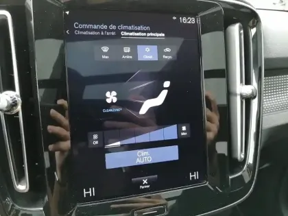 Photo 23 Volvo Xc40  T3 163 ch Geartronic 8