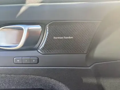 Photo 8 Volvo Xc40  Recharge Extended Range 252 ch 1EDT