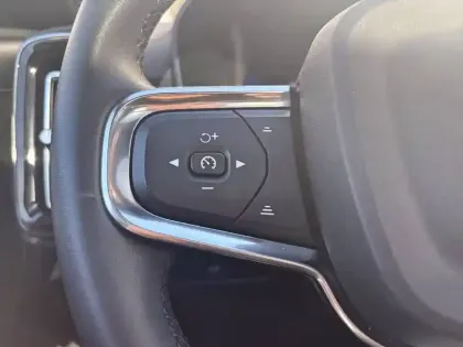 Photo 5 Volvo Xc40  Recharge Extended Range 252 ch 1EDT