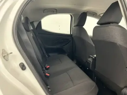 Photo 15 Toyota Yaris  Hybride 116h