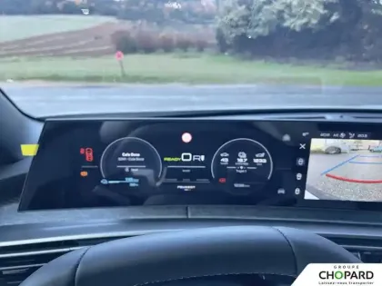 Photo 16 Peugeot 3008  Electrique 73 kWh 210 ch