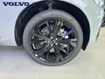 Photo 65 Volvo Xc60  T6 AWD Hybride rechargeable 253 ch+145 ch Geartronic 8