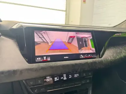 Photo 17 Audi E-tron RS  GT 843 ch quattro