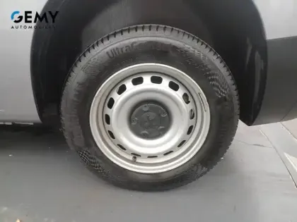 Photo 10 Peugeot Partner  FOURGON STANDARD 650 KG BLUEHDI 100 S&S BVM6