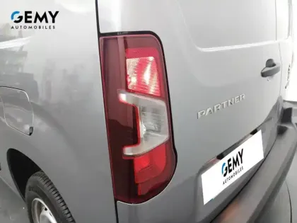 Photo 19 Peugeot Partner  FOURGON STANDARD 650 KG BLUEHDI 100 S&S BVM6