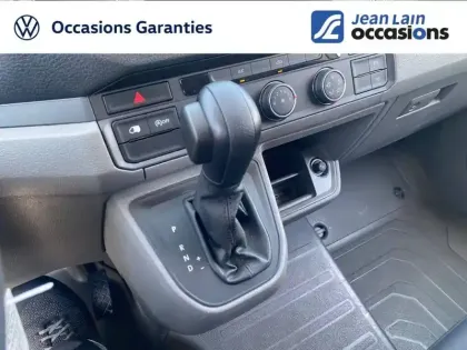 Photo 15 Volkswagen Crafter  VAN 35 L3H3 2.0 TDI 140 CH BVA