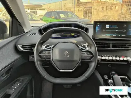 Photo 15 Peugeot 3008  Hybrid 225 e-EAT8