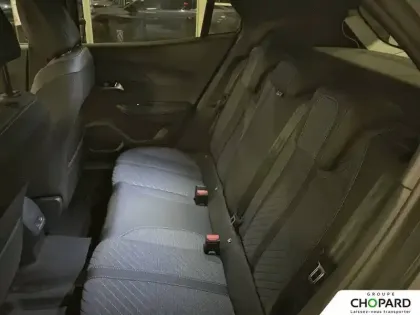 Photo 17 Peugeot 2008  Hybrid 145 e-DCS6