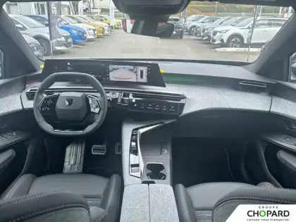 Photo 32 Peugeot 5008  Hybrid 145 ch e-DCS6