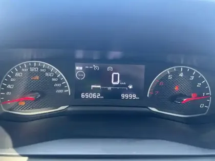 Photo 12 Peugeot 208  BLUEHDI 100 S&S BVM6