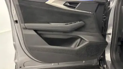 Photo 19 Renault Austral  E-Tech hybrid 200