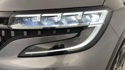 Photo 18 Renault Austral  E-Tech hybrid 200