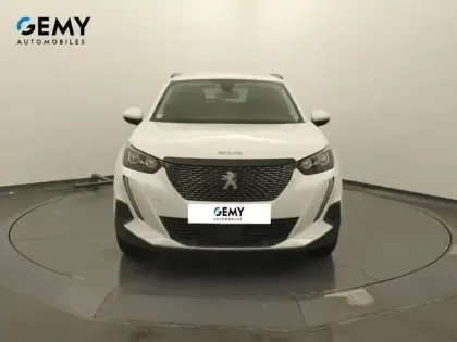 Photo 17 Peugeot 2008  PureTech 100 S&S BVM6