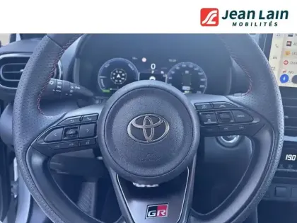 Photo 11 Toyota Yaris  Cross Hybride 130h 2WD