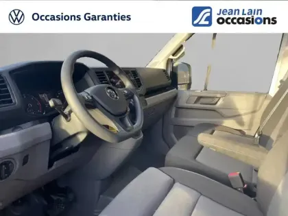 Photo 12 Volkswagen Crafter  VAN 35 L4H3 2.0 TDI 140 CH BVA