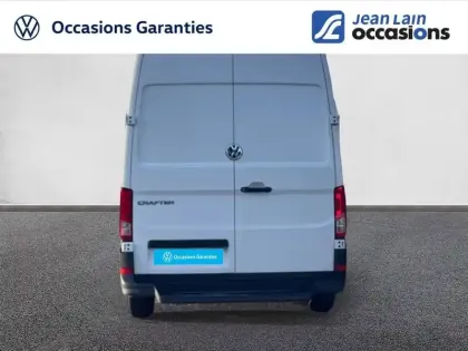 Photo 47 Volkswagen Crafter  VAN 35 L4H3 2.0 TDI 140 CH BVA
