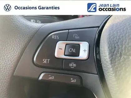 Photo 19 Volkswagen Crafter  VAN 35 L4H3 2.0 TDI 140 CH BVA