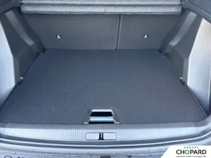 Photo 7 Peugeot 2008  Hybrid 145 e-DCS6