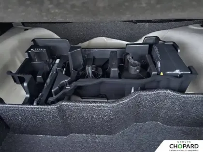 Photo 23 Peugeot 2008  Hybrid 145 e-DCS6