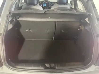 Photo 121 Mini Mini Hatch 5 Portes Cooper 136 ch DKG7