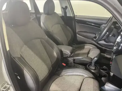 Photo 57 Mini Mini Gén. III (F55) Ph3 Edition Camden 5