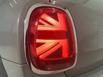 Photo 124 Mini Mini Hatch 5 Portes Cooper 136 ch DKG7