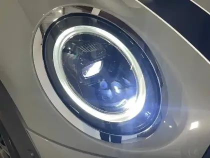 Photo 88 Mini Mini Gén. III (F55) Ph3 Edition Camden 5