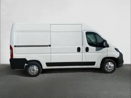 Photo 25 Peugeot Boxer  FGN TOLE 3.3 T L2H2 140 S&S BVM6