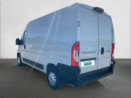 Photo 28 Peugeot Boxer  FGN TOLE 3.3 T L2H2 140 S&S BVM6