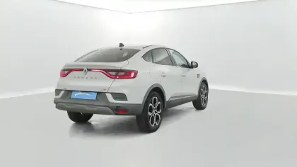 Photo 18 Renault Arkana  E-Tech 145 - 21B