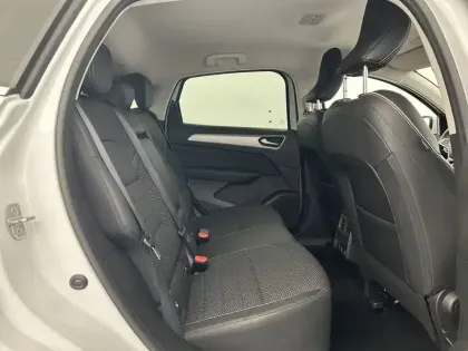 Photo 29 Renault Arkana  E-Tech 145 - 21B