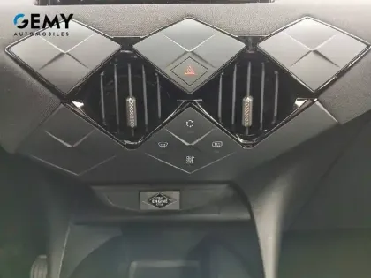 Photo 45 DS DS 3 DS3 Crossback PureTech 100 BVM6