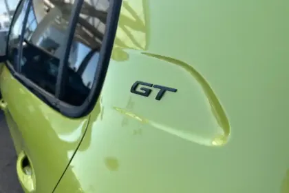 Photo 27 Peugeot 208  Hybrid 100 e-DCS6