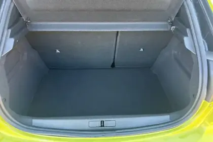 Photo 8 Peugeot 208  Hybrid 100 e-DCS6