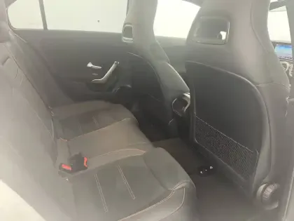 Photo 31 Mercedes Classe A  250 e 8G-DCT