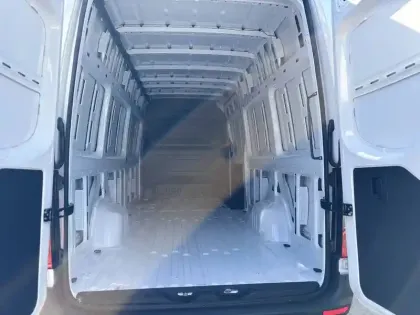 Photo 42 Mercedes Sprinter  FGN 317 CDI 43 3.5T RWD 9G-TRONIC