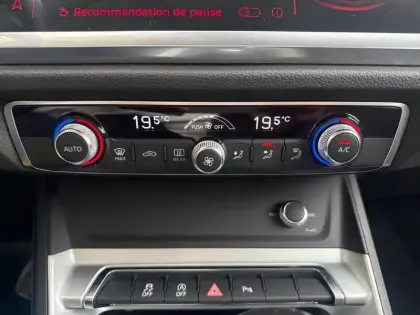 Photo 22 Audi Q3  35 TFSI 150 ch S tronic 7