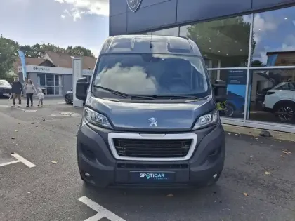 Photo Peugeot Boxer Premium Pack