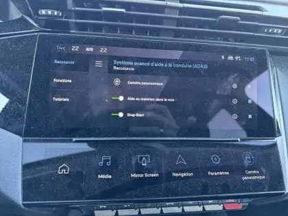 Photo 24 Peugeot 408  PureTech 130 ch S&S EAT8
