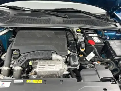 Photo 46 Peugeot 408  PureTech 130 ch S&S EAT8