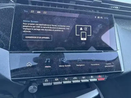 Photo 22 Peugeot 408  PureTech 130 ch S&S EAT8