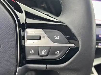 Photo 52 Peugeot 408  PureTech 130 ch S&S EAT8